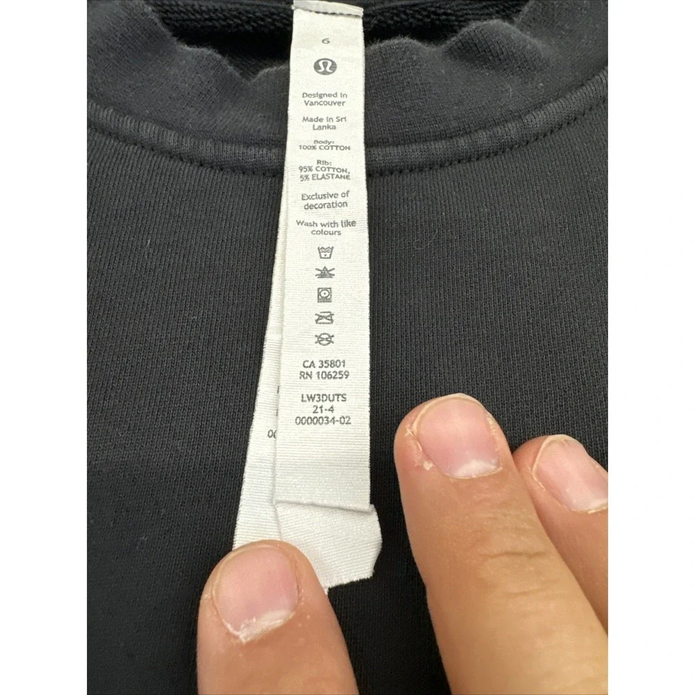 Lululemon Women's SZ 6 Oversized Crew Washed Black Spell‎ Out